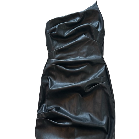 Nookie Rhea Faux Leather One Shoulder Midi Dress Black Matte Size XS NWT - Picture 3 of 16